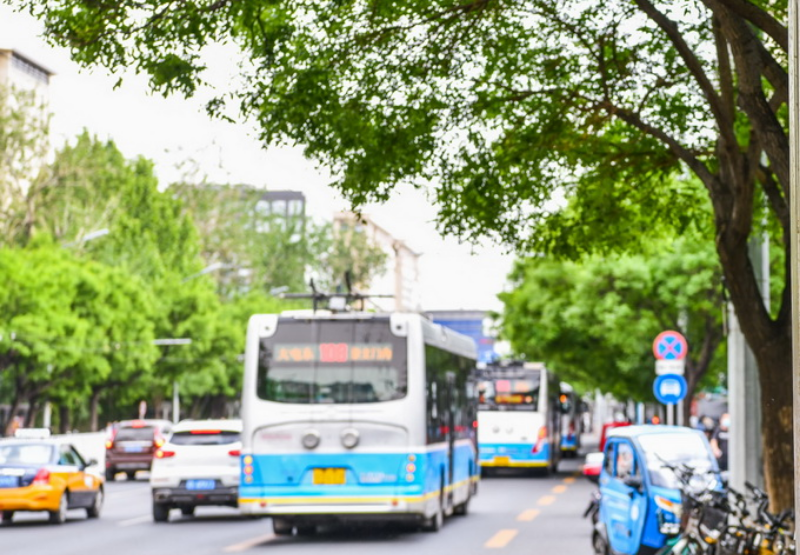 北京日报|北京公交两线路下周一有调整，其中一条涉及世园与八达岭