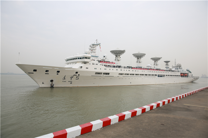 远望5号船赴太平洋执行测控任务预计今年海上作业超200天