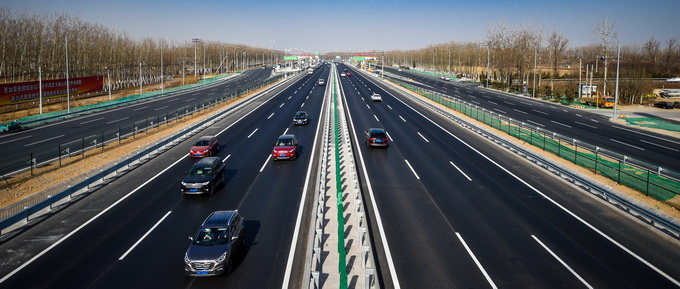 注意明日北京市区多条主干线管控涉长安街及其延长线机场高速等