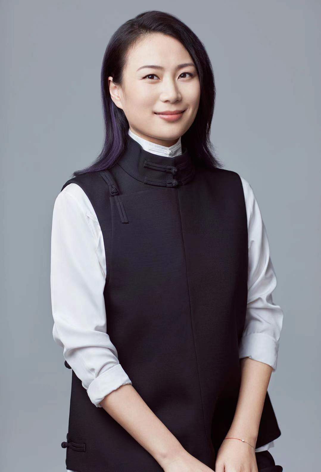 甄嬛传作者流潋紫出新书写出女性的真实状态